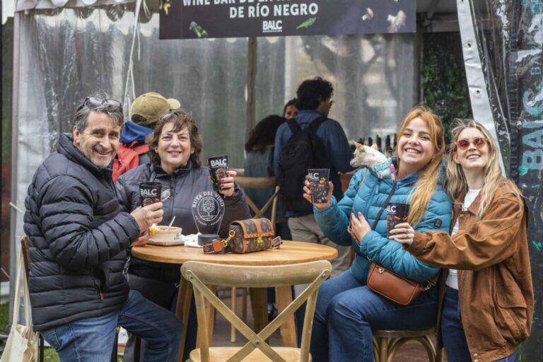 WhatsApp Image 2025-10-10 at 5.50.15 PM